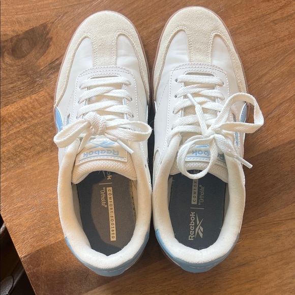 Reebok Classic White and Light Blue Shoes - Picture 2 of 3